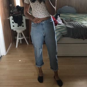 Ripped boyfriend jeans